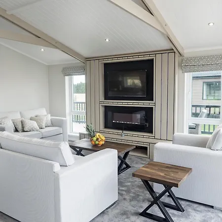 The Riverside - Ukc4058 * Nunthorpe