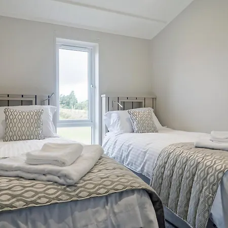 The Riverside - Ukc4058 Nunthorpe